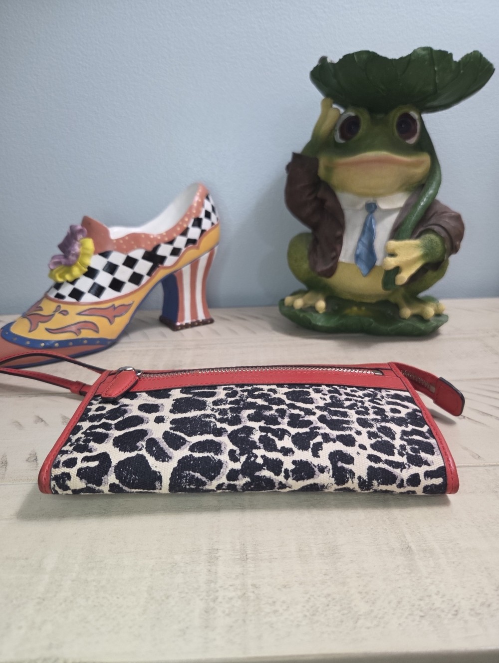 COACH Carnelia Legacy Ocelot Canvas Convertible Zipper Wallet Wristlet, EUC - Picture 7 of 14